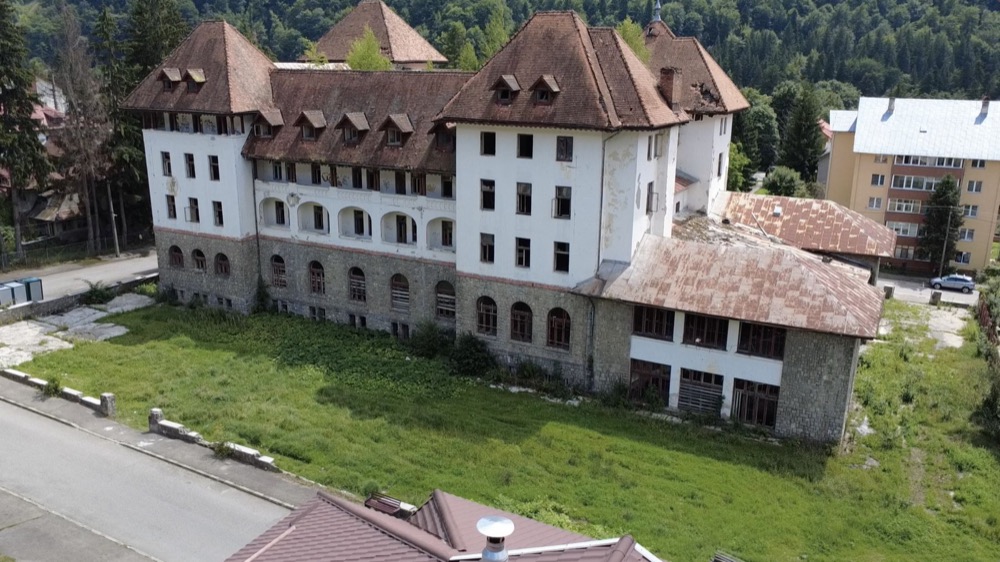 FOSTUL HOTEL PALACE BUȘTENI — Cazino și Stabiliment Balnear — Fondat 1907 - foto 2