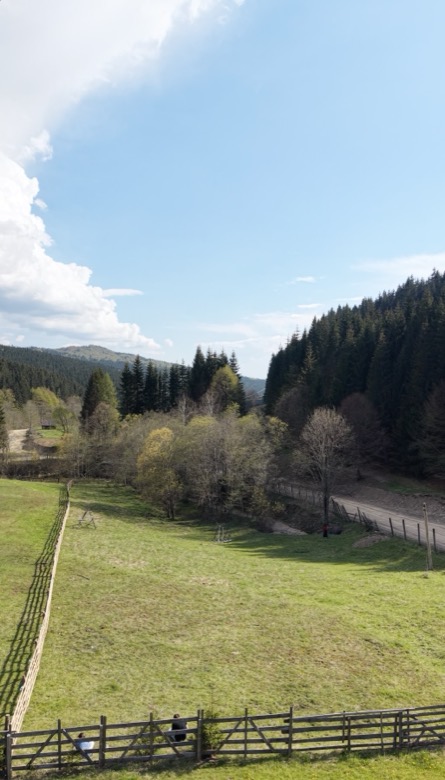 Teren intravilan 1.700 mp Valea Doftanei, la DJ102I - ruta noua Câmpina-Brașov - foto 2