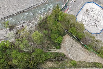 Teren 1.500 mp la coada Lacului Paltinu, Valea Doftanei, vis-a-vis de ATRA Doftana - miniatură 4
